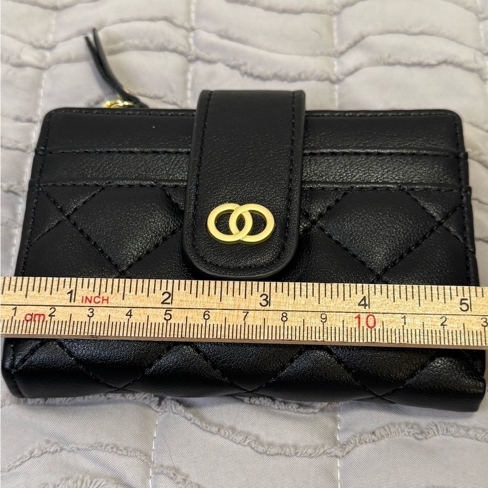 Faux leather black wallet - Picture 5 of 8